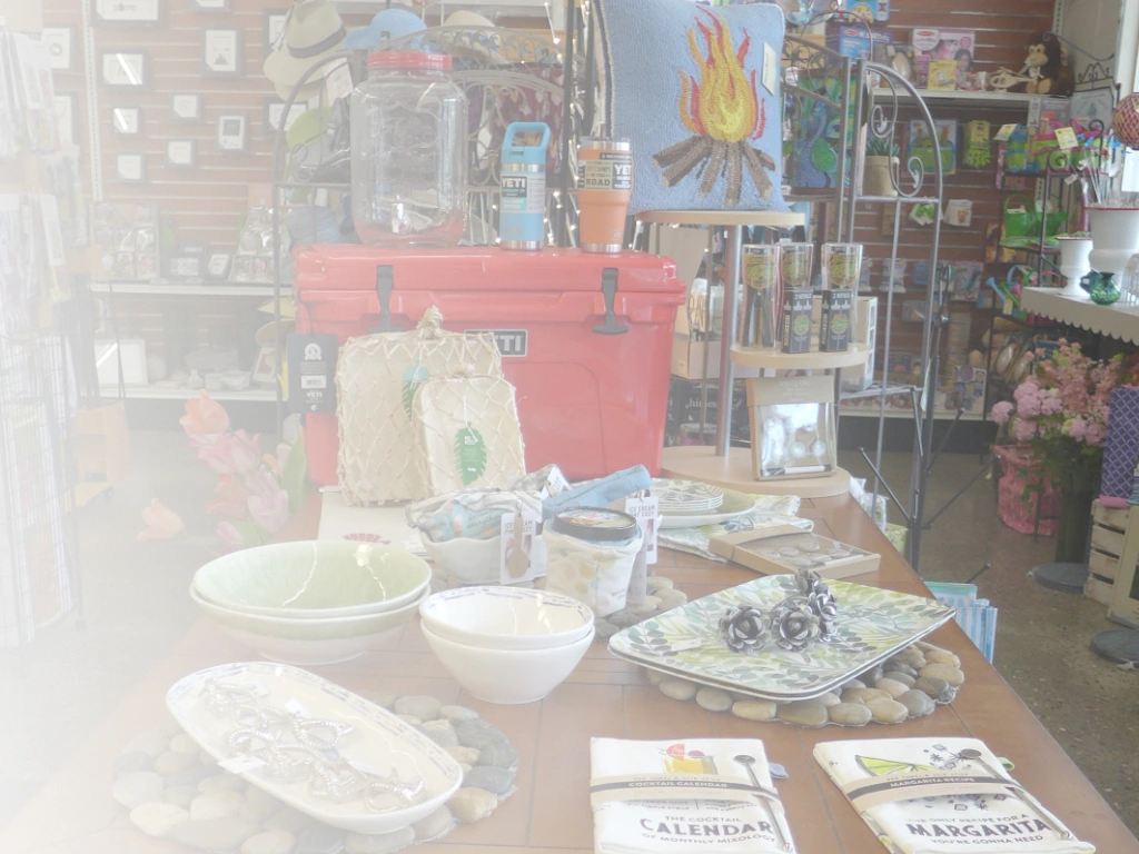 Holdridge Home & Garden